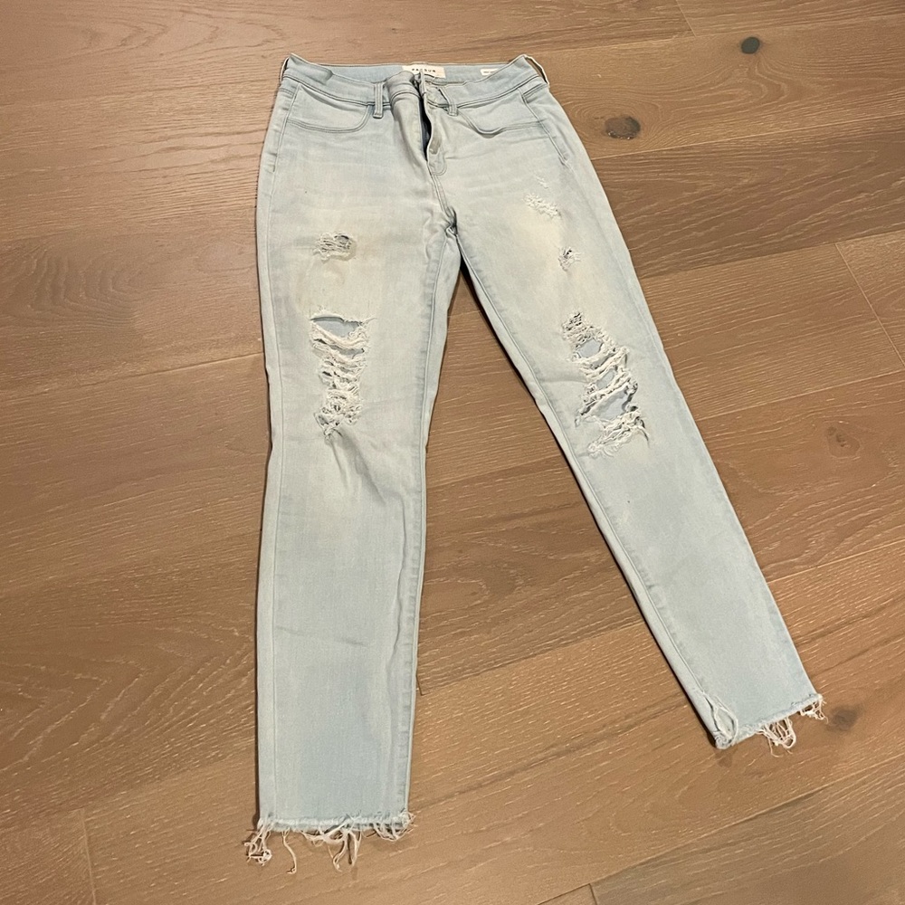 Pacsun light wash ripped ankle jegging